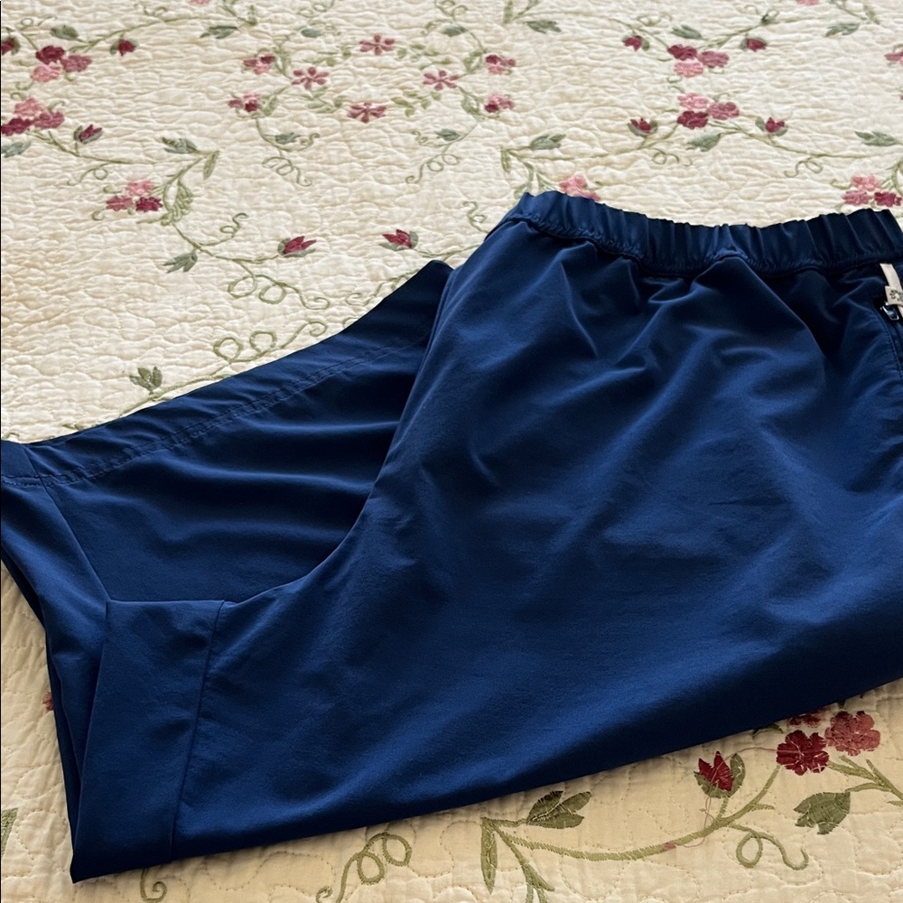 Chico's Zenergy Dark Blue Relaxed Pants